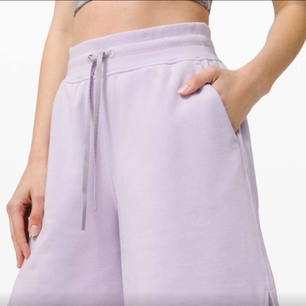 Lululemon Lavender Purple Casual Athletic Sweat Short Athleisure